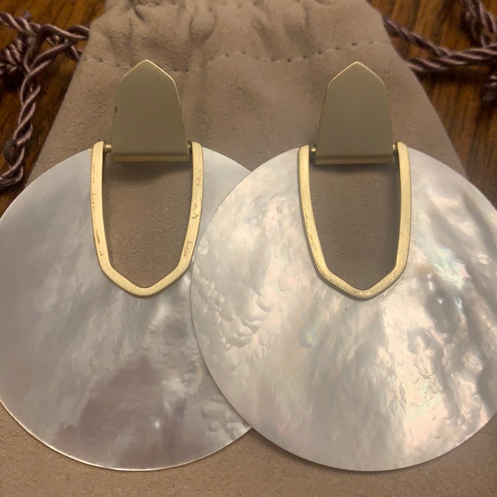 Ivory mother of pearl Diane earrings